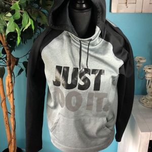 Therma Fit Nike Women’s Hoodie